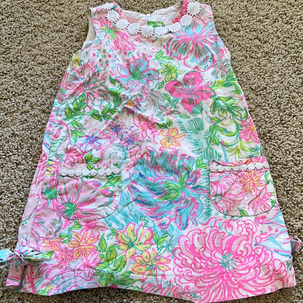 Girls Lilly Pulitzer hotpink blue and white floral dress size 5